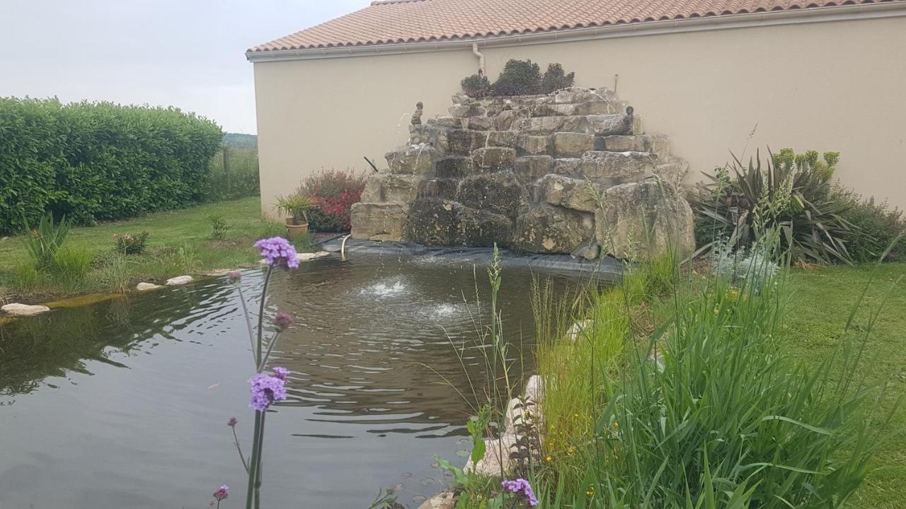 Maison Calme Et Paisible La Faye  Luaran gambar